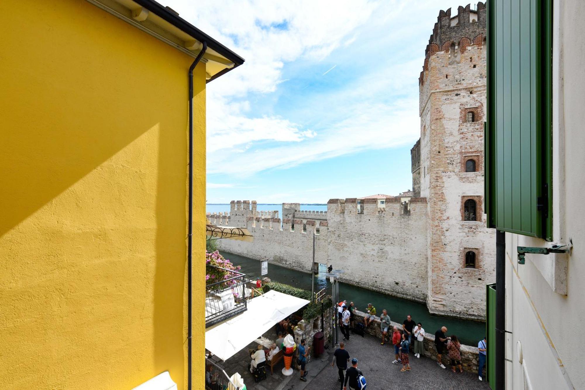 Locanda Carolina Valerio Catullo Sirmione Exterior foto